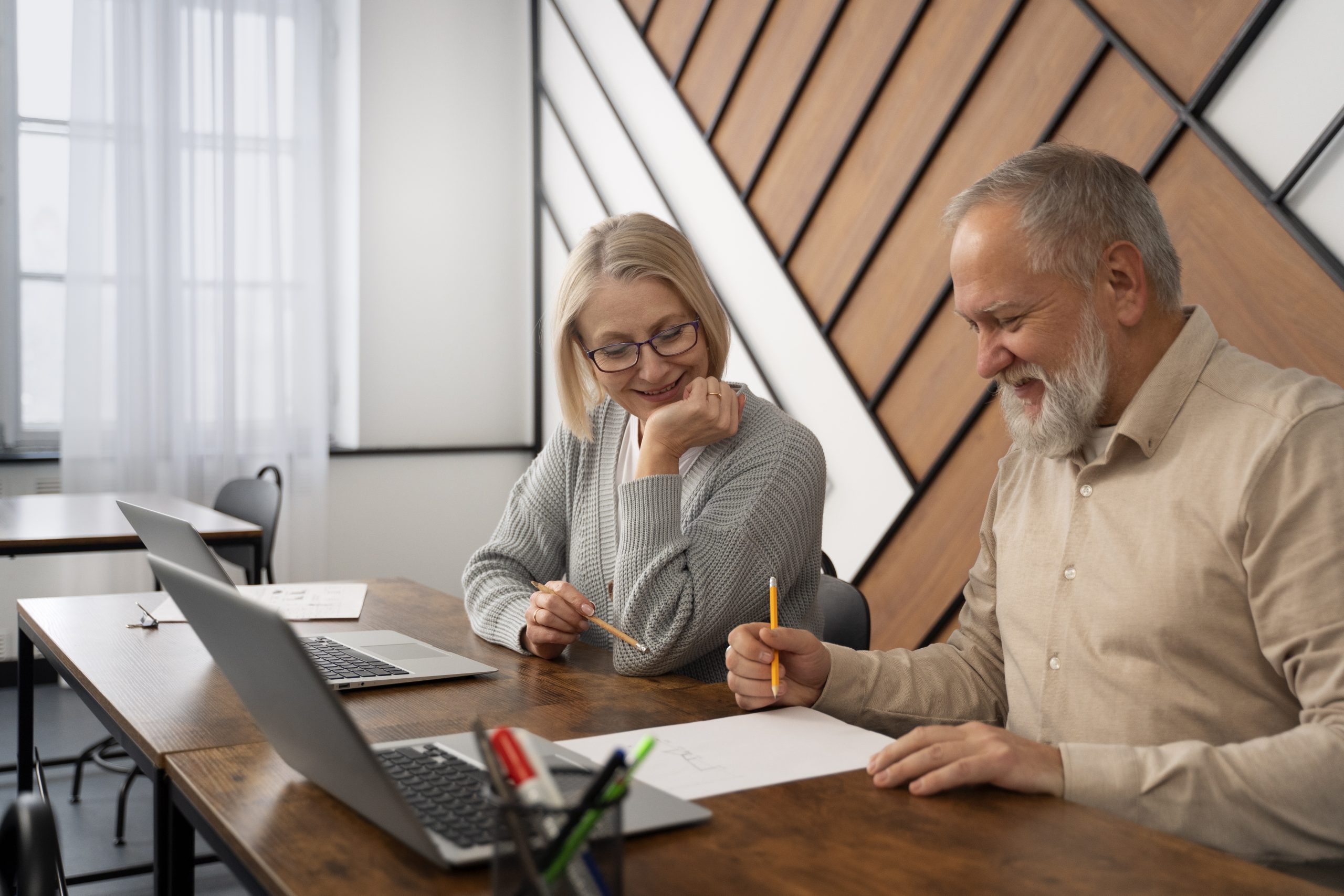 Save Smart, Retire Strong: Your Complete Guide to Individual Retirement Accounts (IRAs)
